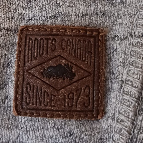 Roots Salt and Pepper  Crew Neck Sweat Shirt  Size S - Picture 6 of 11